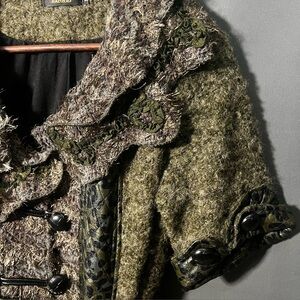 RADZOLI- 🦄Unique Short Sleeve belted Mixed Media Textiles Jacket- Size M